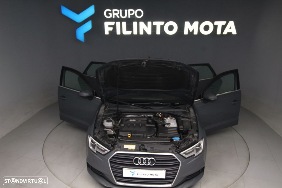 Audi A3 Sportback 1.6 TDI - 12