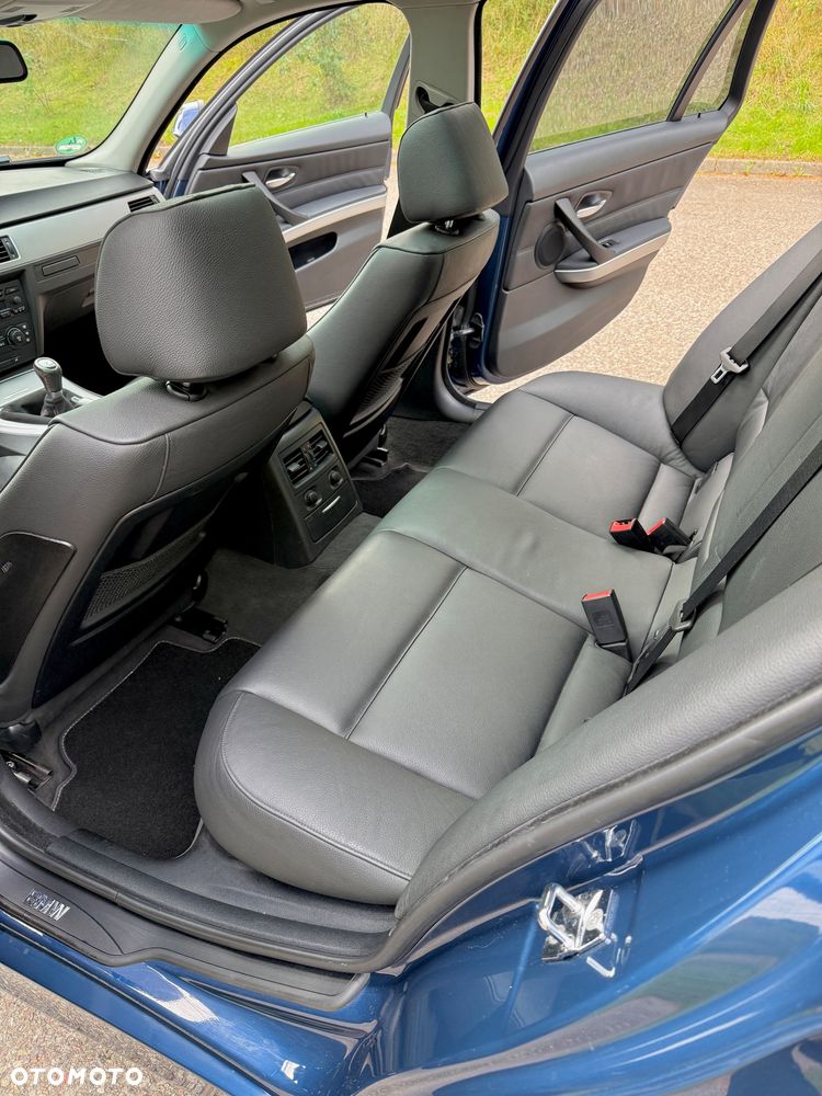 BMW Seria 3 330d DPF - 16