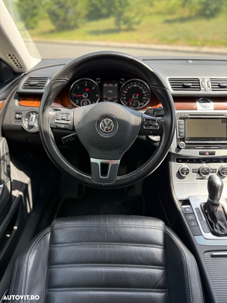 Volkswagen Passat CC - 15