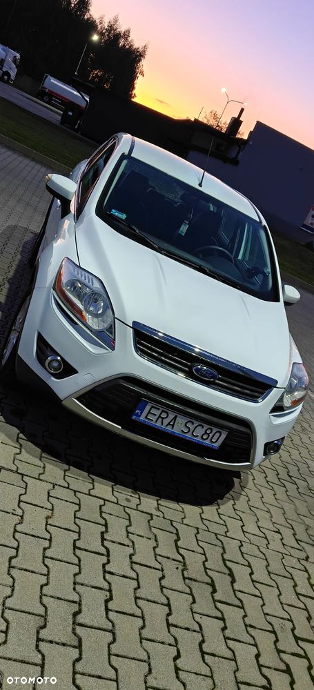 Ford Kuga - 1