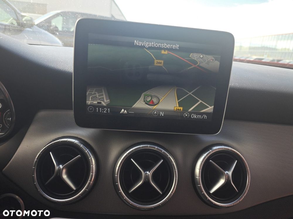 Mercedes-Benz CLA 220 (CDI) d 7G-DCT - 12