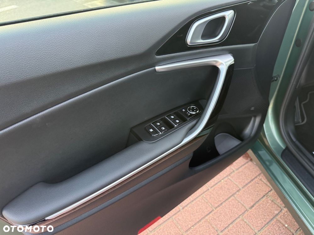 Kia Ceed 1.5 T-GDI DCT7 OPF Platinum - 16