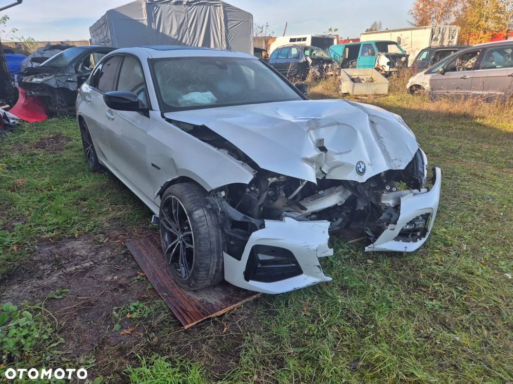 BMW Seria 3 320e PHEV xDrive M Sport - 10