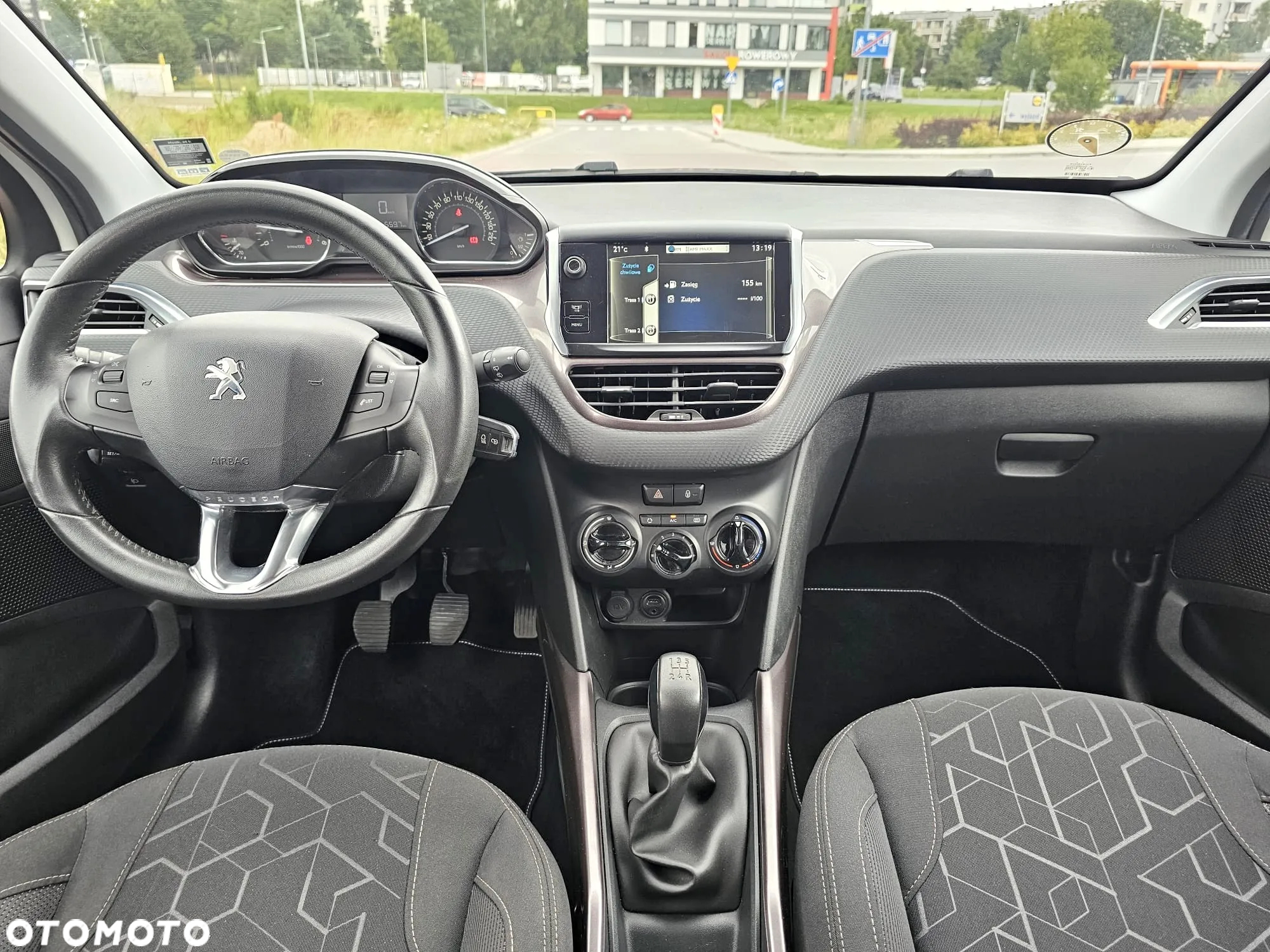 Peugeot 2008 - 19