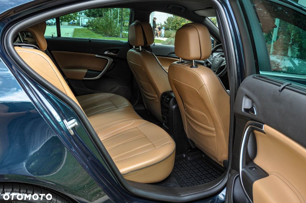 Opel Insignia - 13