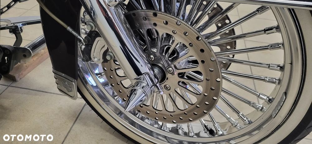 Harley-Davidson Touring Road King - 18