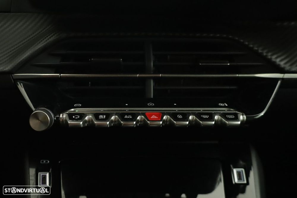 Peugeot 208 1.2 Hybrid Allure e-DCS6 - 12