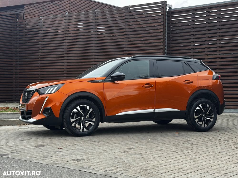 Peugeot 2008 PureTech 130 EAT8 GT - 5