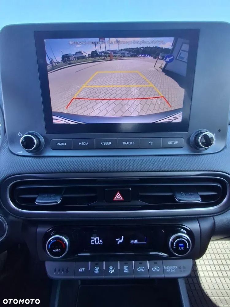 Hyundai Kona - 15