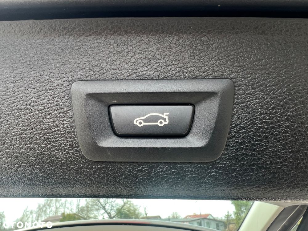 BMW X3 xDrive20d - 20