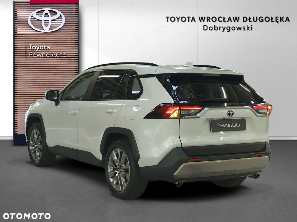 Toyota RAV4 - 5