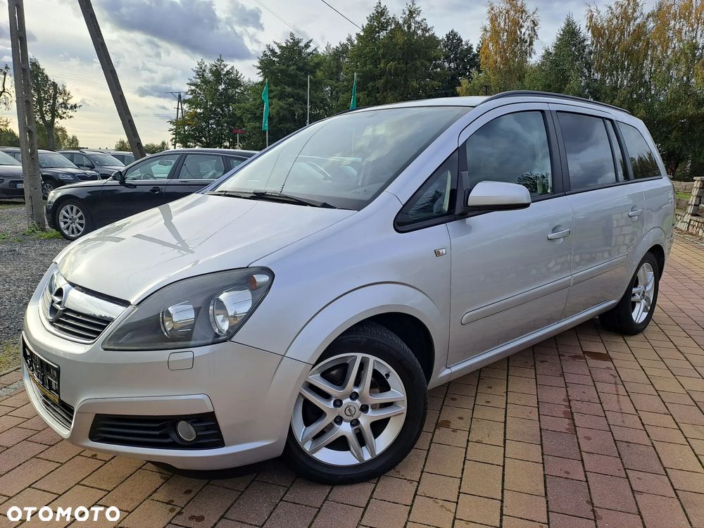 Opel Zafira 1.8 Cosmo - 3