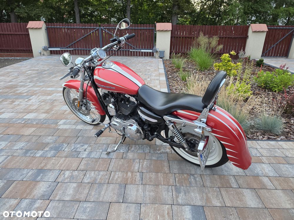 Harley-Davidson Sportster Custom 1200C - 2
