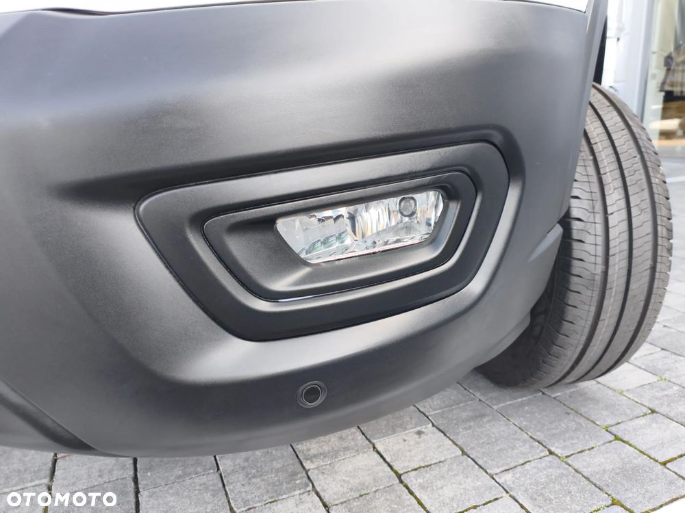 Ford Transit Podwójna kabina plandeka - 26