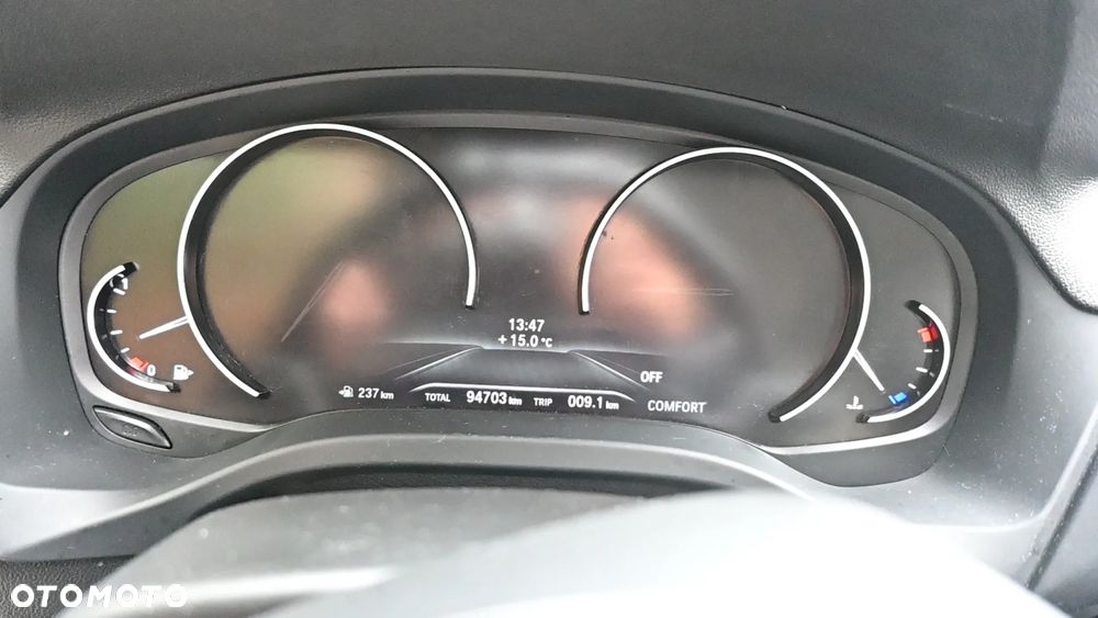 BMW X3 xDrive20i - 9