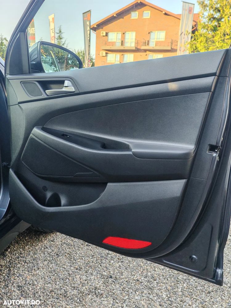 Hyundai Tucson 1.6 CRDi 2WD Select - 25