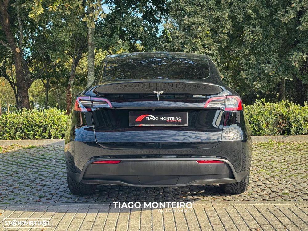 Tesla Model Y Tração Traseira - 32