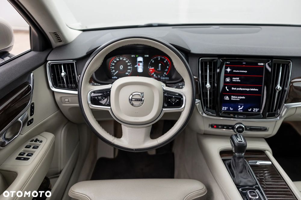 Volvo S90 D5 AWD Inscription - 27