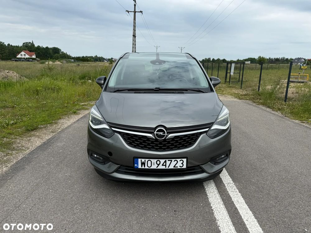 Opel Zafira 1.4 T Cosmo EU6 - 2