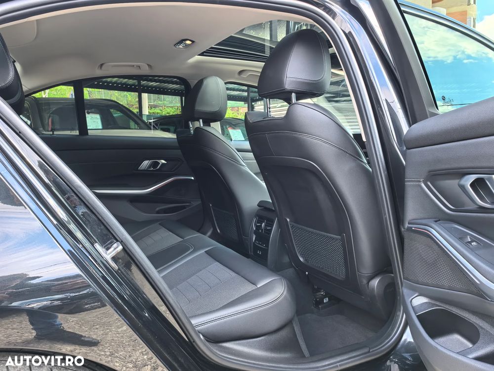 BMW Seria 3 320e Aut. Sport Line - 11