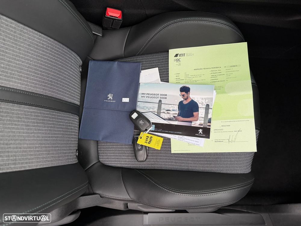 Peugeot 3008 1.6 Hybrid Allure Pack e-EAT8 - 11