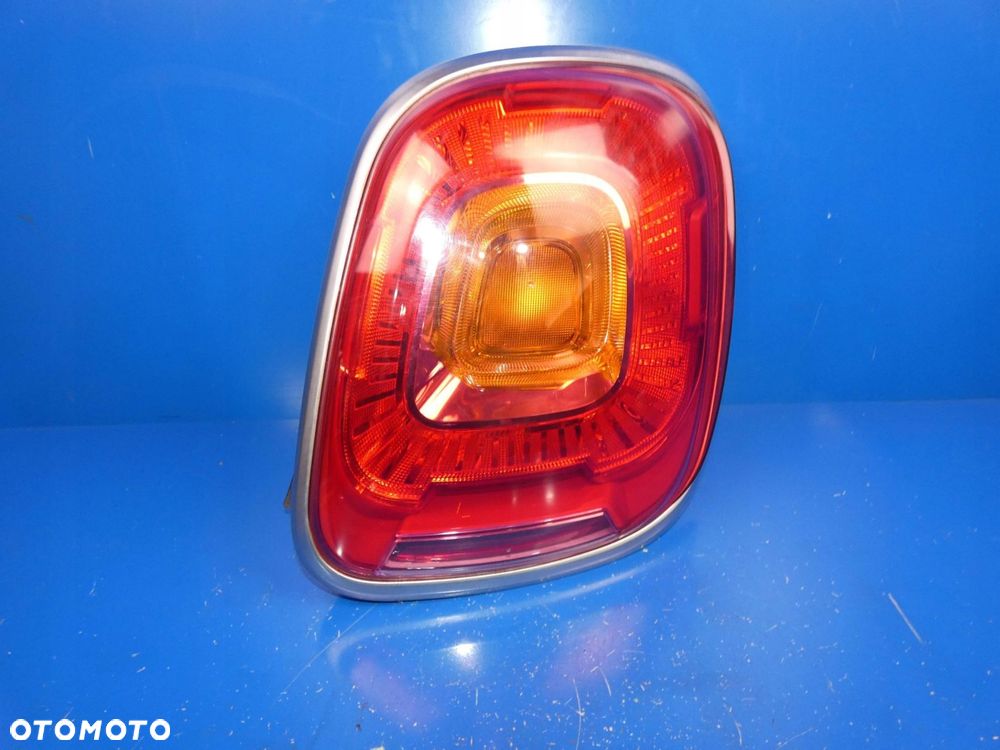 FIAT 500X 500 X CROSS LAMPA PRAWY TYŁ TYLNA - 2