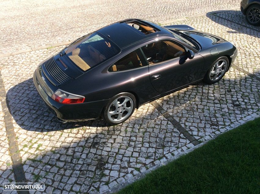 Porsche 911 (996) Carrera 4 Coupé - 6