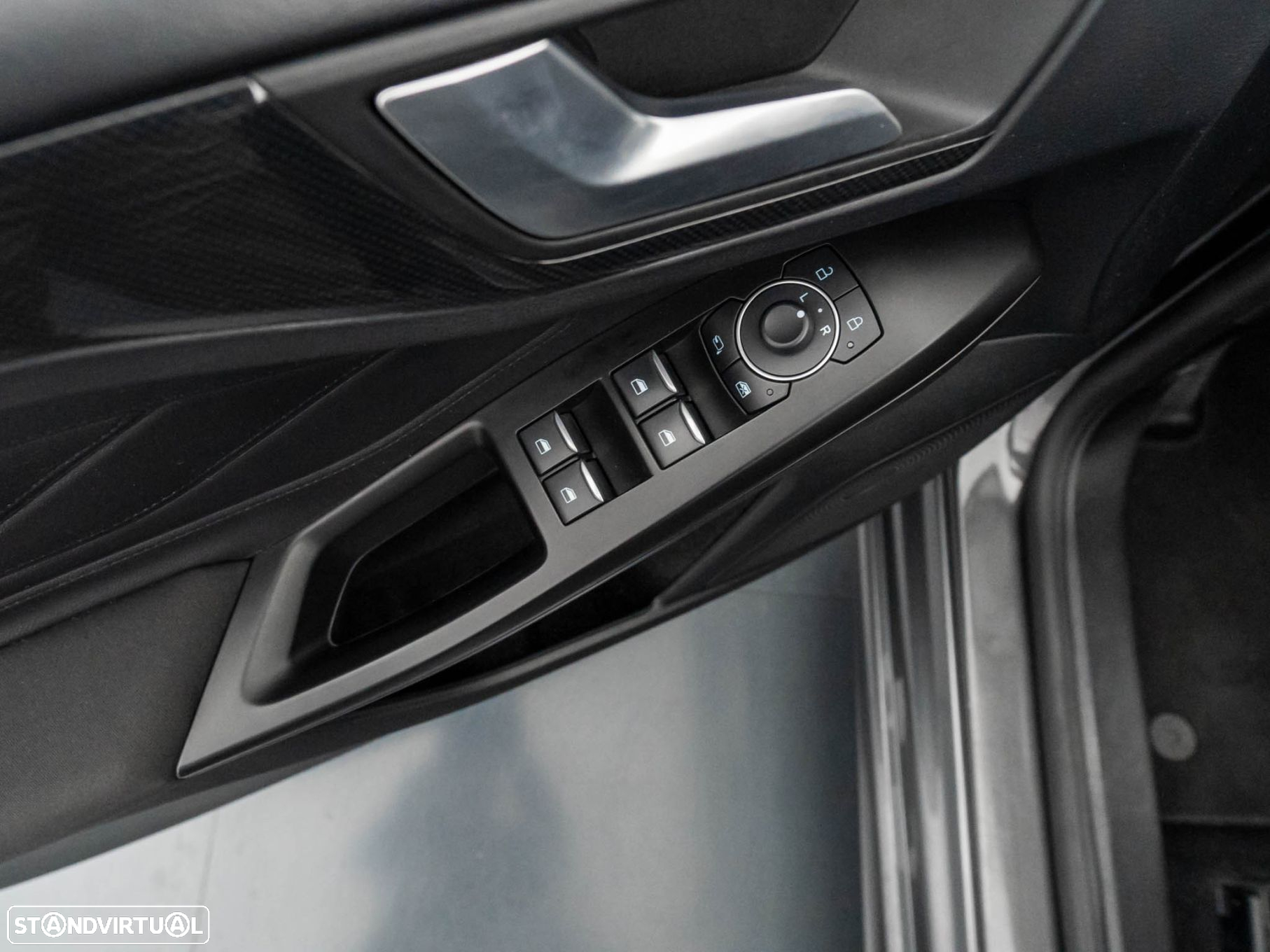 Ford Focus SW 1.0 EcoBoost MHEV ST-Line - 17