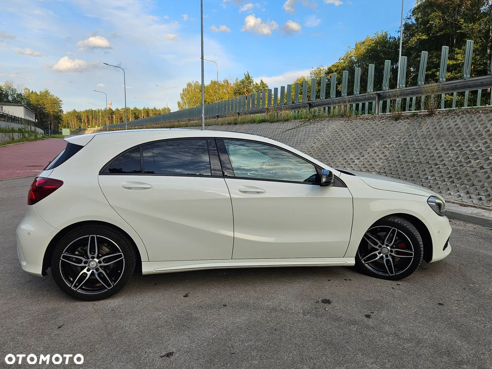 Mercedes-Benz Klasa A 220 4-Matic AMG Line - 5