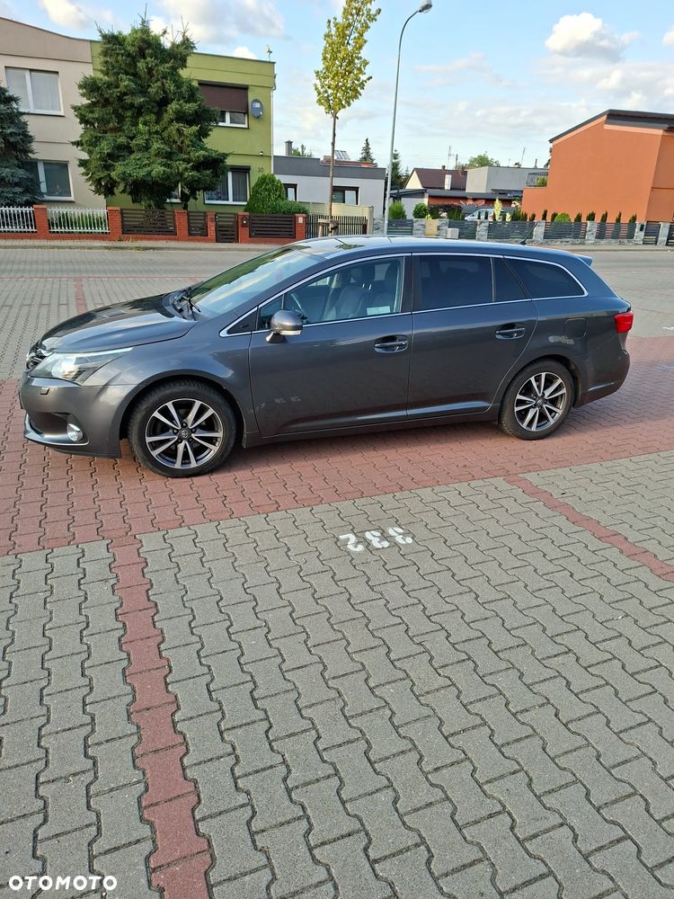 Toyota Avensis 1.8 Business Edition - 14
