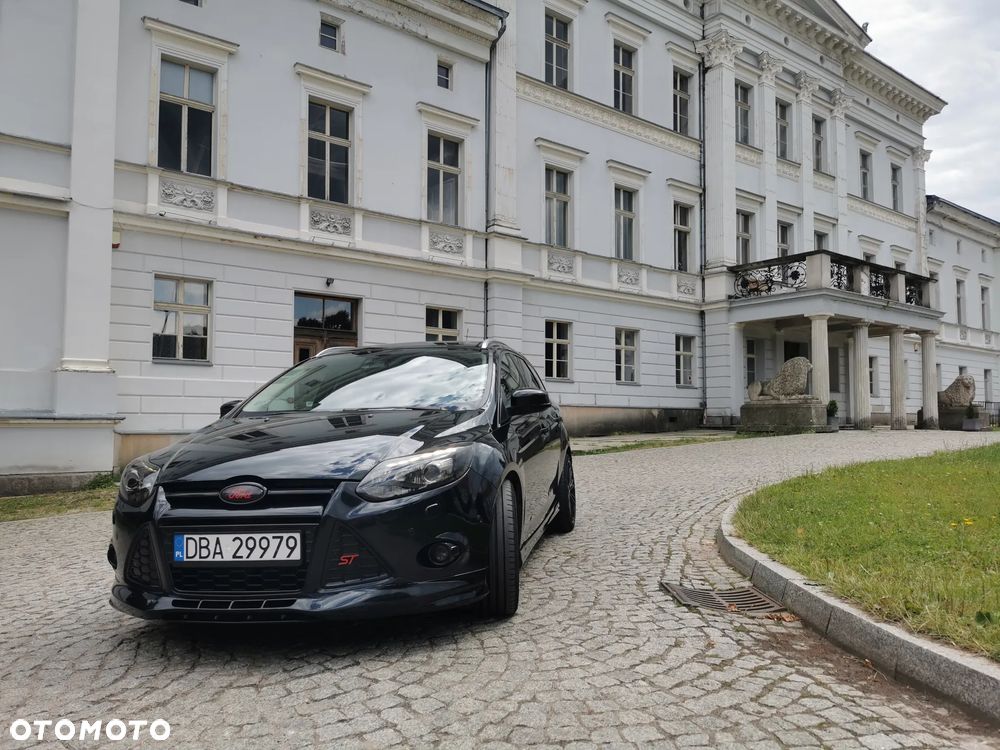 Ford Focus - 2
