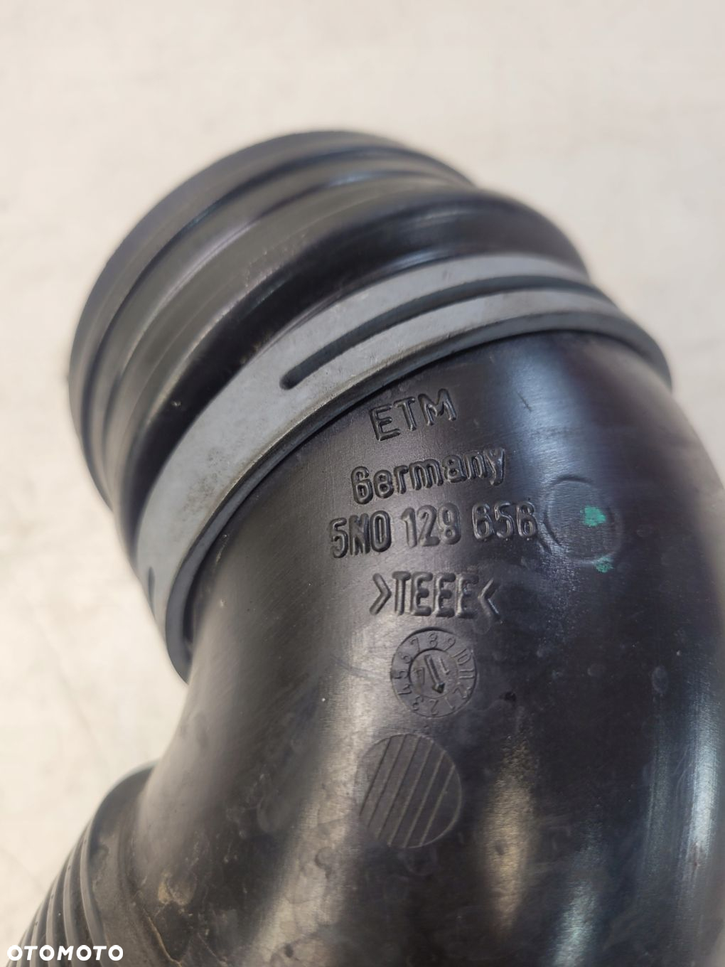 RURA SSĄCA POWIETRZA AUDI VW SKODA 5N0128656 - 4