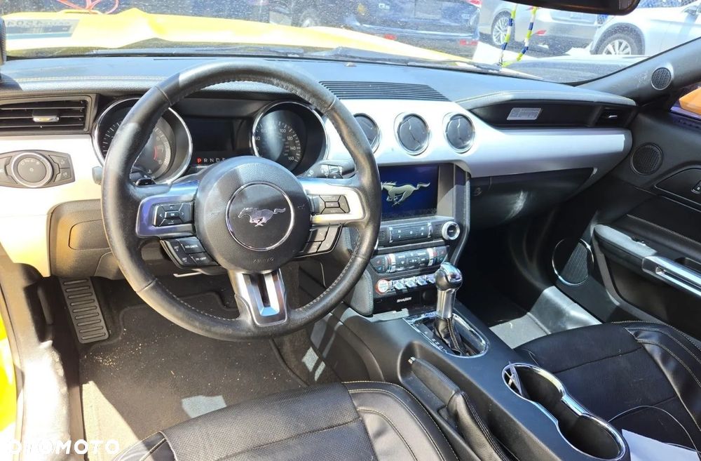 Ford Mustang 5.0 V8 GT - 7