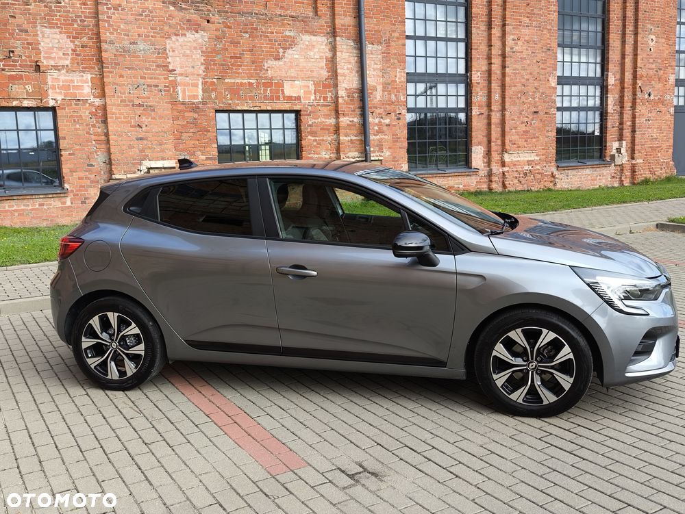 Renault Clio TCe 90 EVOLUTION - 8