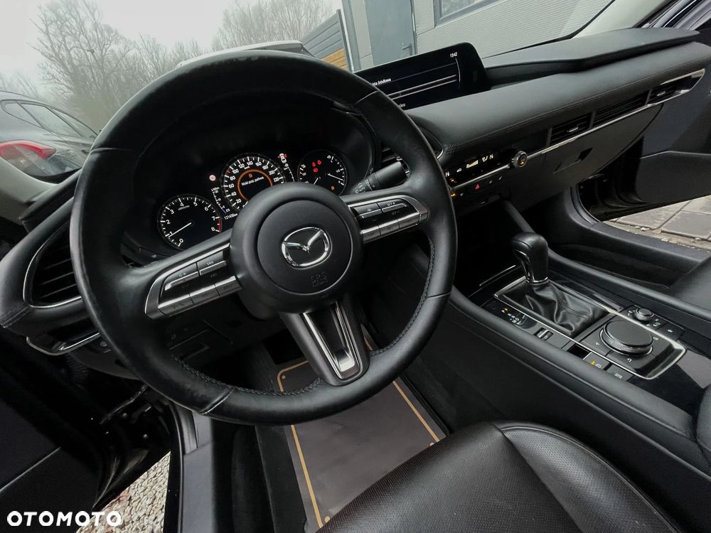 Mazda 3 e-SKYACTIV-G 122 M HYBRID DRIVE EXCLUSIVE-LINE - 31