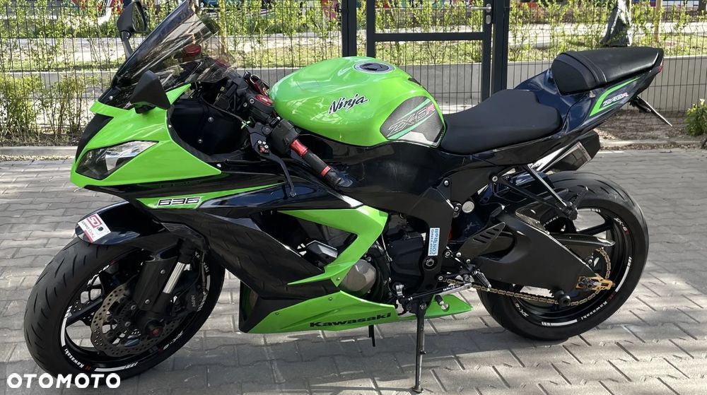 Kawasaki Ninja - 12