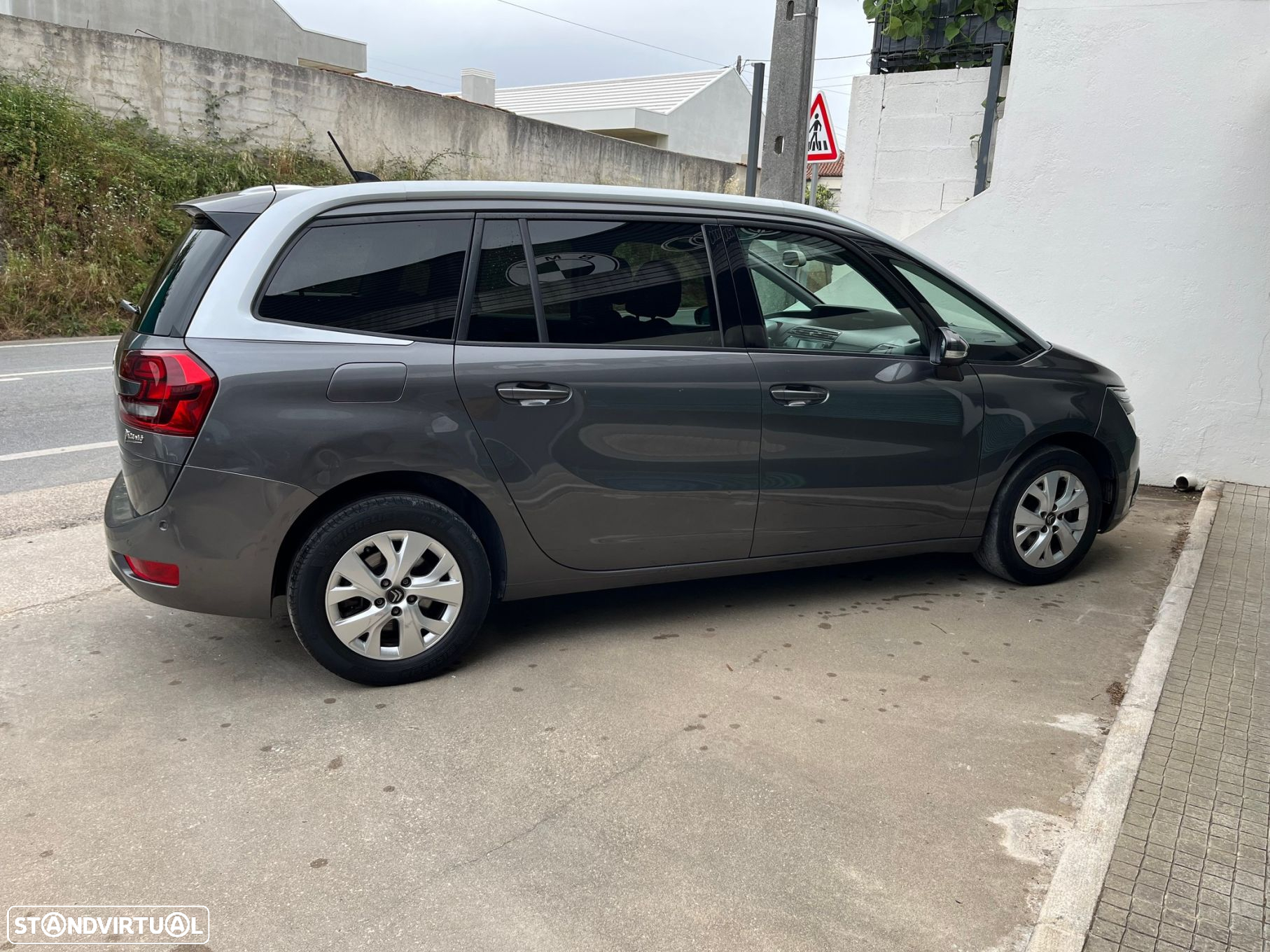 Citroën C4 Grand Picasso 1.6 BlueHDi Shine - 11
