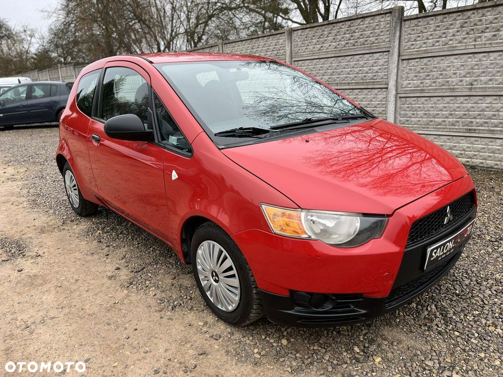 Mitsubishi Colt - 3
