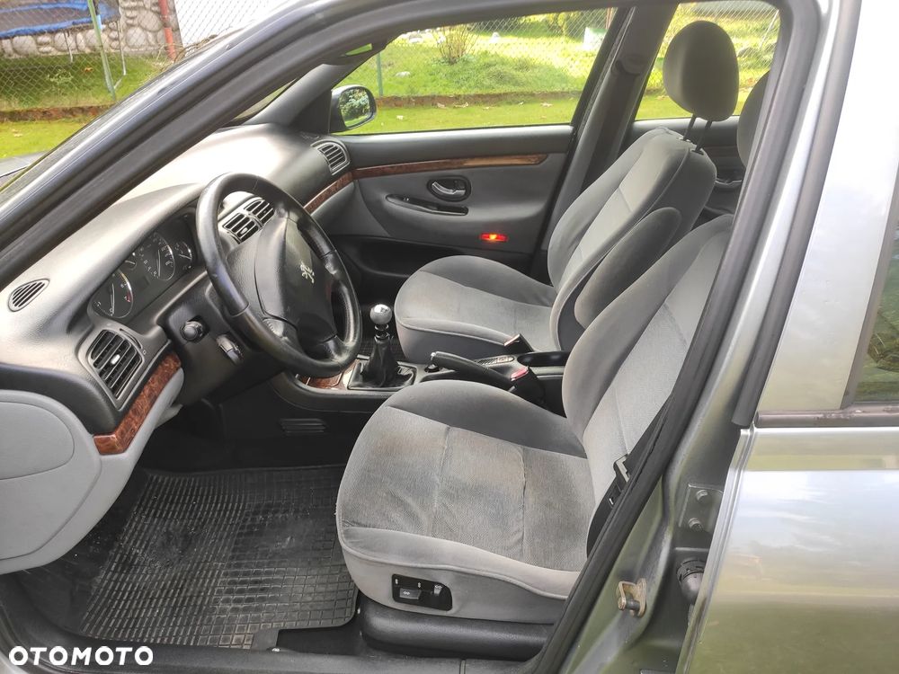 Peugeot 406 - 2
