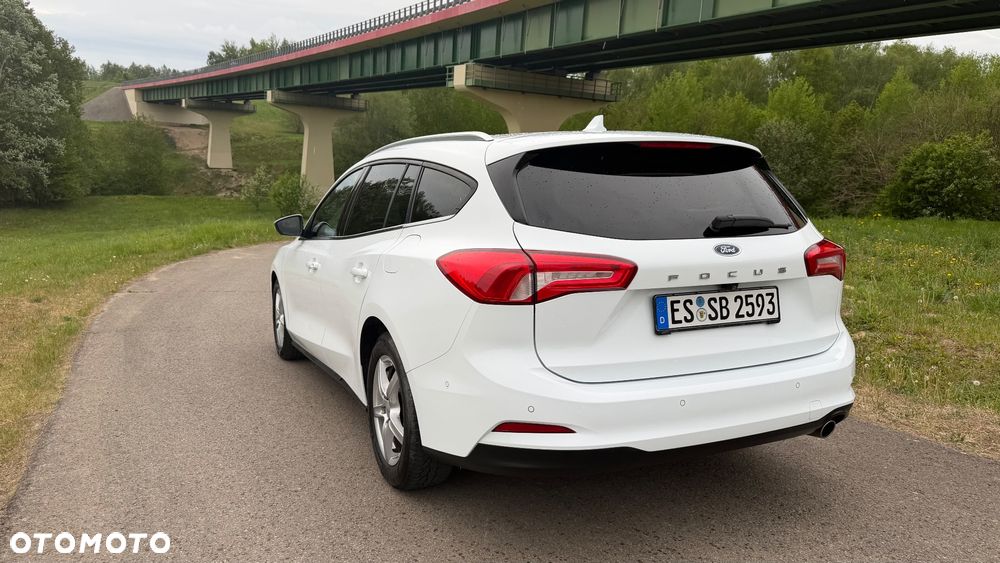 Ford Focus 1.5 EcoBlue Start-Stopp-System ACTIVE - 6