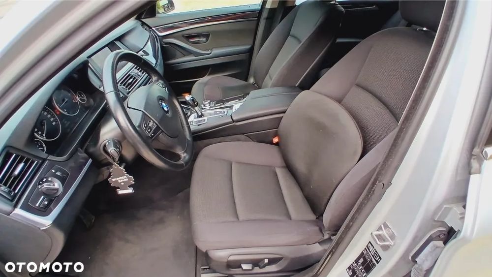 BMW Seria 5 518d - 6