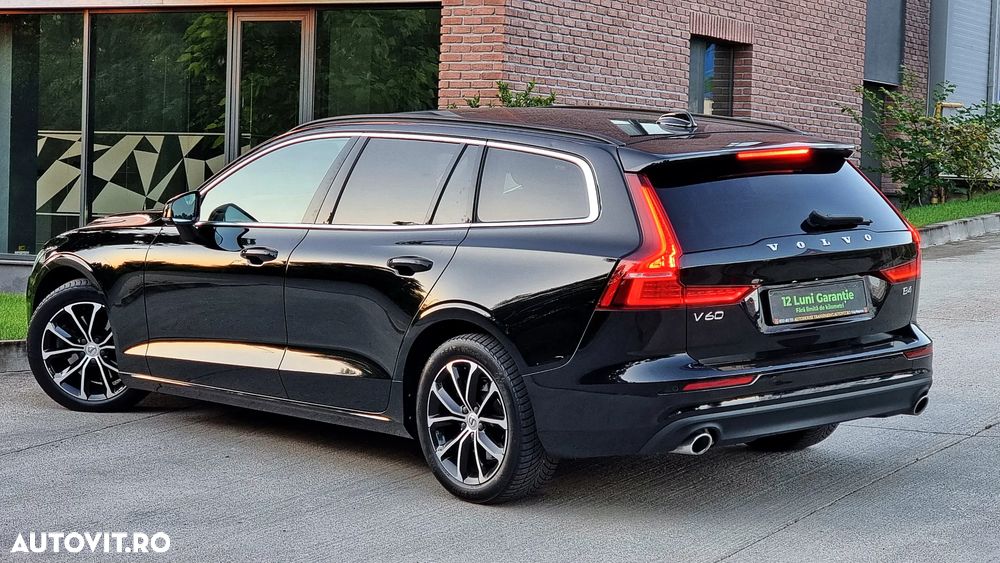 Volvo V60 B4 D Geartronic Momentum Pro - 22