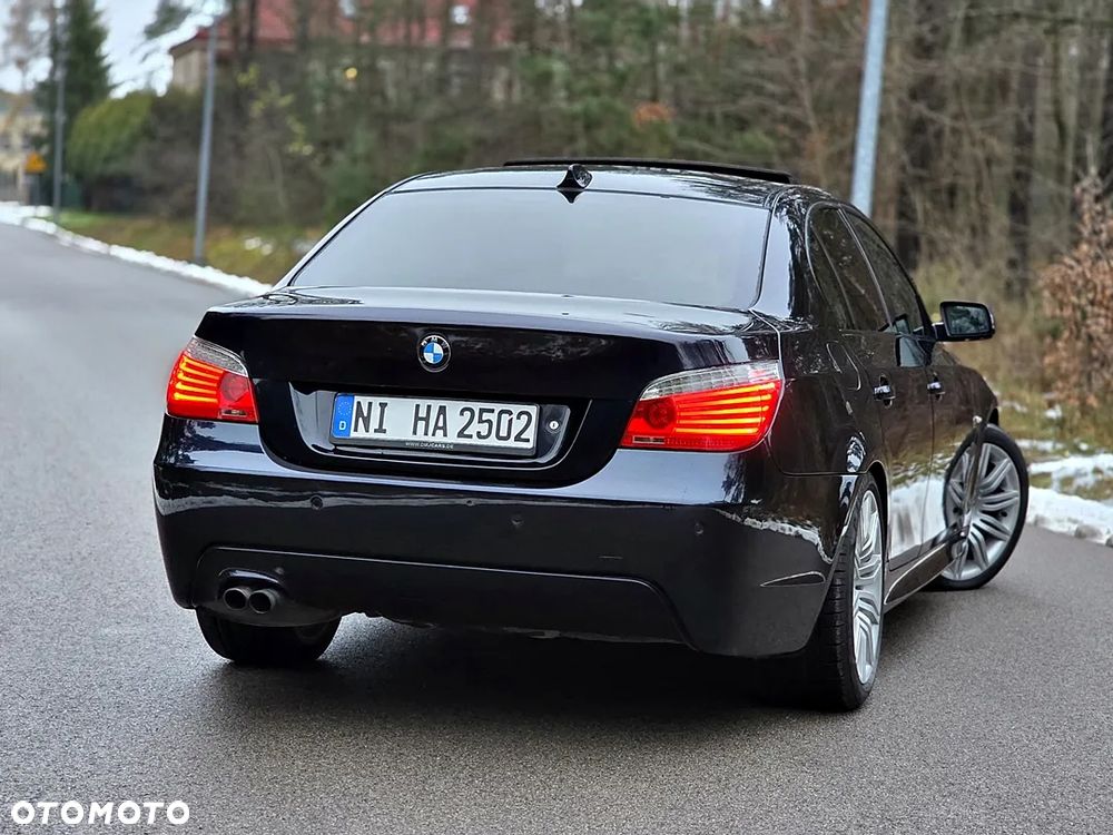 BMW Seria 5 530d Sport-Aut Edition Sport - 22