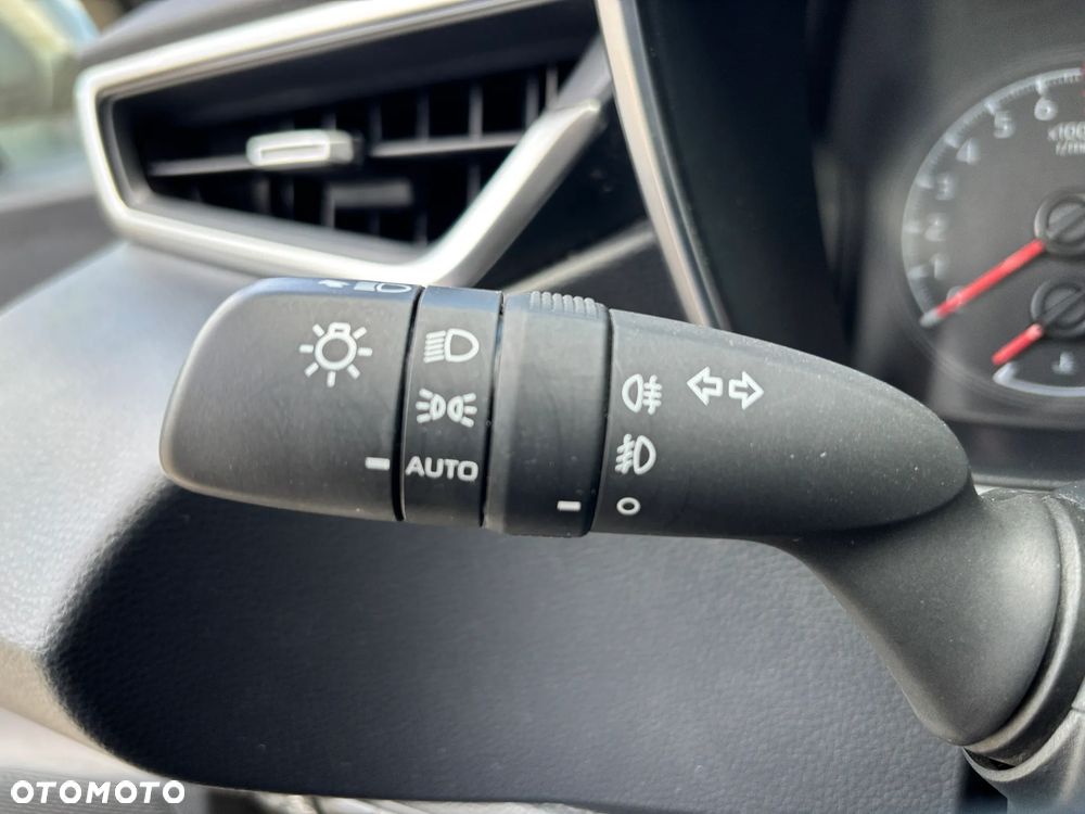 Toyota Corolla 1.5 Comfort - 19