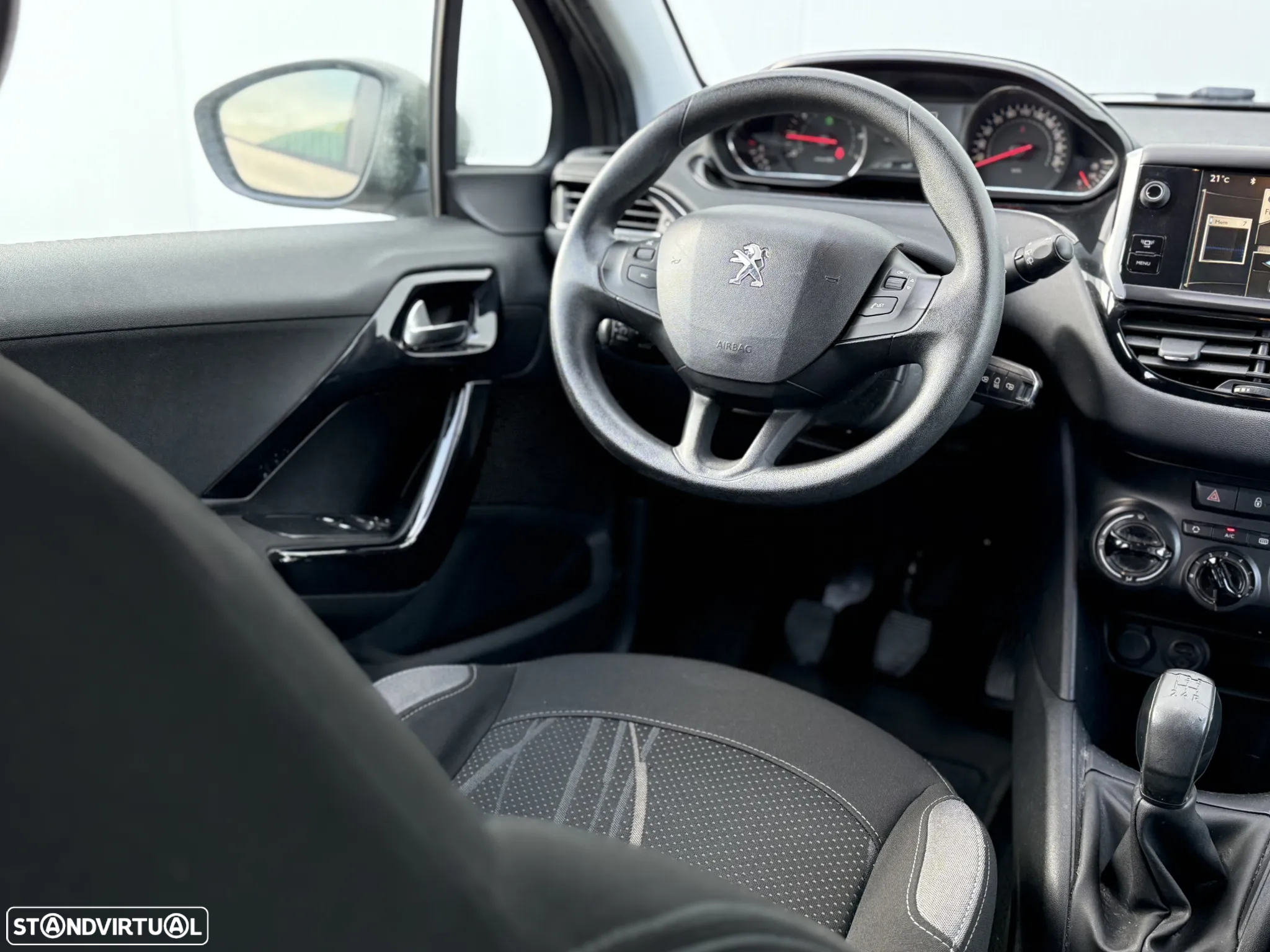 Peugeot 208 1.2 VTi Allure - 20