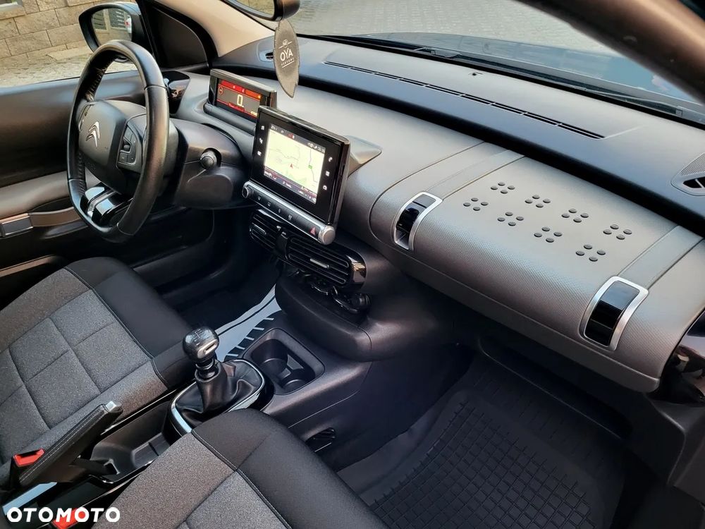 Citroën C4 Cactus - 16