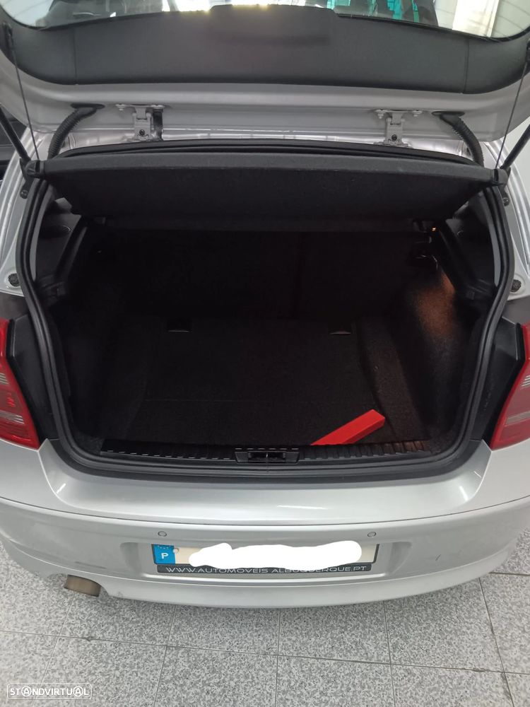 BMW 116 d Sport Line - 7