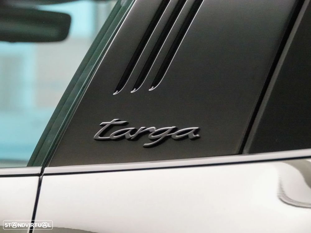 Porsche 911 (992) Targa 4 GTS PDK - 8