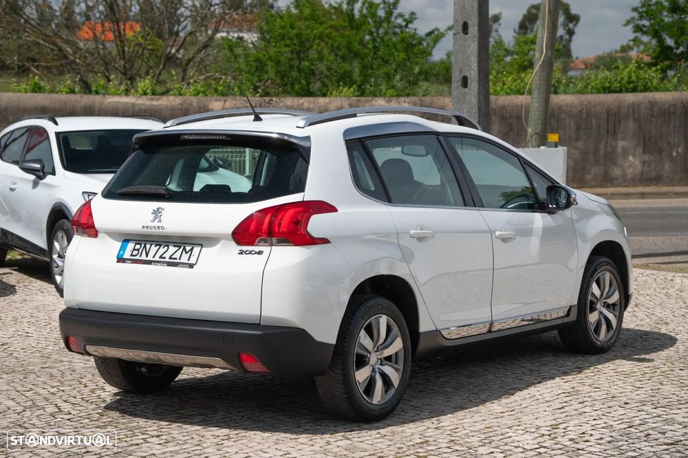 Peugeot 2008 1.2 VTi Allure - 16