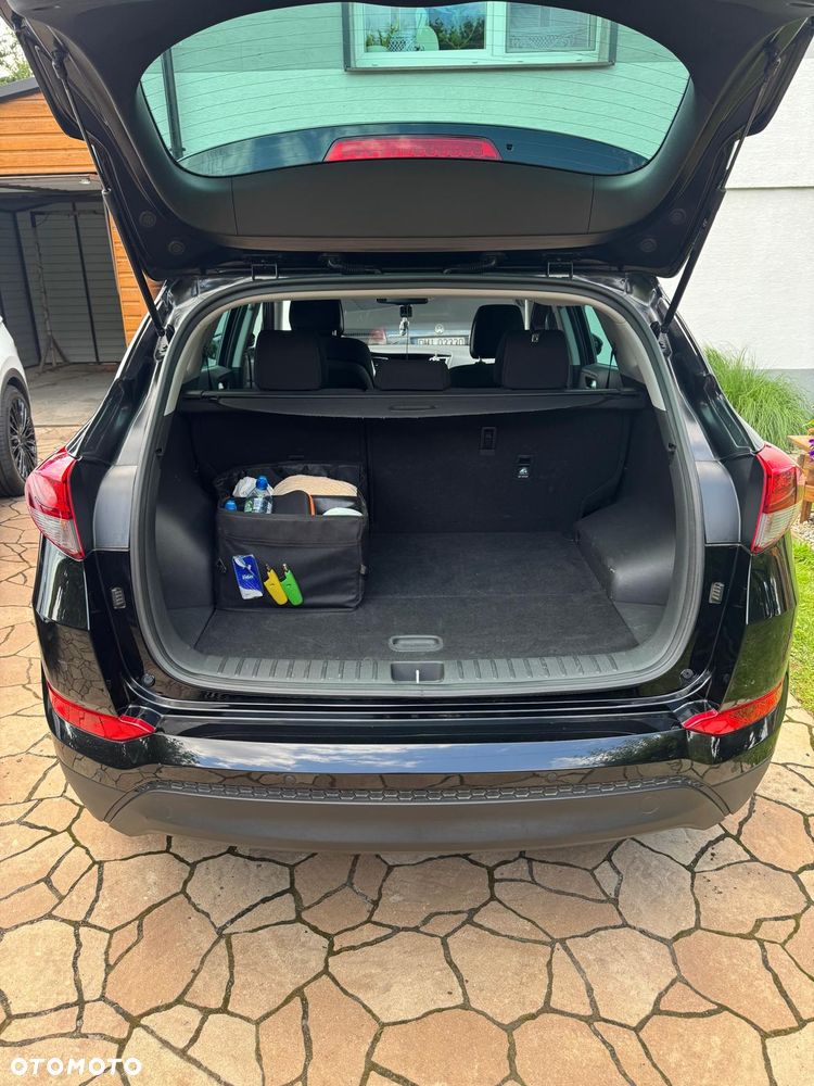 Hyundai Tucson blue 1.7 CRDi 2WD Classic - 11